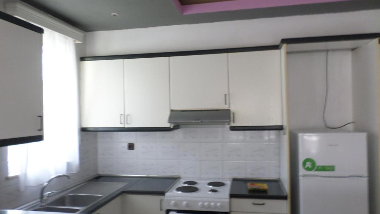 Top Holidays Apartments La Canea Esterno foto
